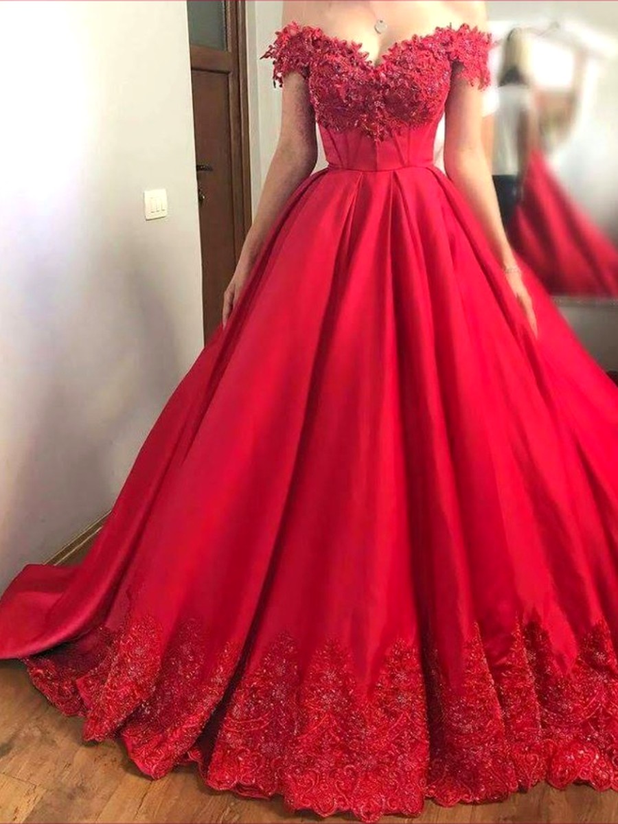 Red occasion gown
